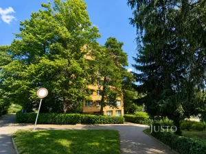 Prodej bytu 2+1, Praha - Kobylisy, Šimůnkova, 46 m2