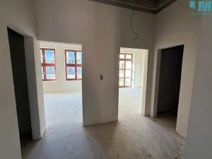 Prodej bytu 3+kk, Býchory, 112 m2