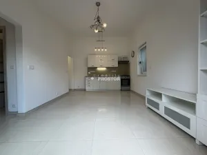 Pronájem rodinného domu, Praha - Letňany, Boletická, 42 m2