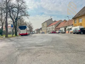 Prodej vícegeneračního domu, Kostelec nad Labem, nám. Komenského, 454 m2
