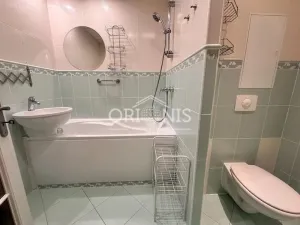 Pronájem bytu 2+1, Chomutov, náměstí Dr. Beneše, 60 m2