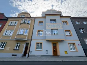 Pronájem bytu 2+1, Chomutov, náměstí Dr. Beneše, 60 m2