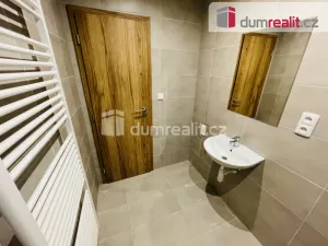 Pronájem bytu 2+kk, Jílové, Mírové nám., 40 m2