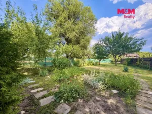 Prodej zahrady, Louny, 613 m2