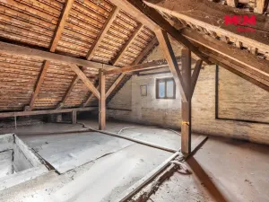 Prodej rodinného domu, Staré Jesenčany, 110 m2