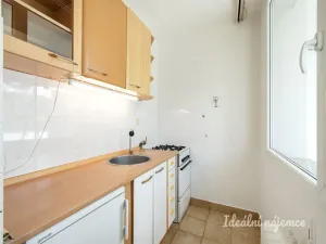Pronájem bytu 1+kk, Praha - Krč, Hurbanova, 26 m2
