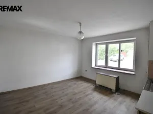 Prodej bytu 1+1, Hronov, Husova, 50 m2