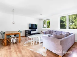 Pronájem rodinného domu, Horoušany, Na Svahu, 141 m2
