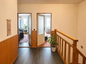 Pronájem rodinného domu, Hradec Králové, K Hvězdárně, 280 m2