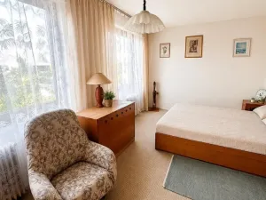 Pronájem rodinného domu, Hradec Králové, K Hvězdárně, 280 m2