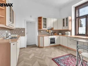 Pronájem bytu 3+1, Chlumec nad Cidlinou - Chlumec nad Cidlinou IV, Smetanova, 98 m2