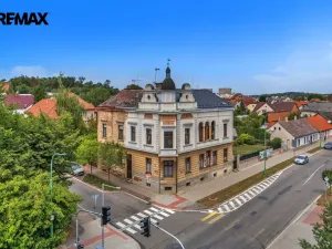 Pronájem bytu 3+1, Chlumec nad Cidlinou - Chlumec nad Cidlinou IV, Smetanova, 98 m2