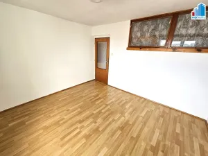 Pronájem bytu 4+1, Švihov, nám. T. G. Masaryka, 120 m2