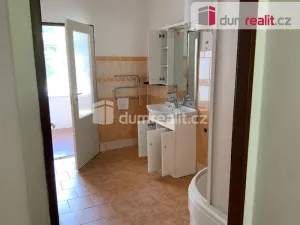 Prodej bytu 2+1, Mariánské Lázně, Poštovní, 102 m2