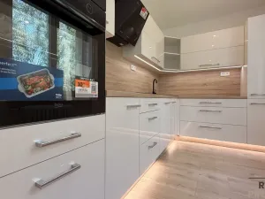 Prodej bytu 2+1, Havířov, Mozartova, 51 m2