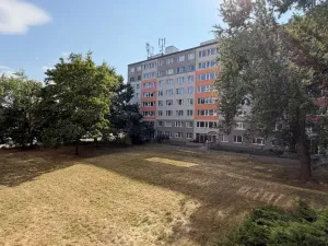 Pronájem bytu 1+kk, Praha - Podolí, Kaplická, 33 m2