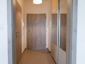 Prodej bytu 1+kk, Praha - Zličín, Sazovická, 33 m2