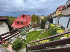 Pronájem atypického bytu, Karlovy Vary, Ondříčkova, 120 m2