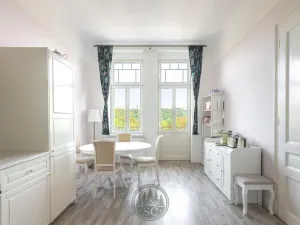 Prodej bytu 3+1, Karlovy Vary, Varšavská, 72 m2