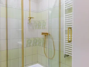 Prodej bytu 3+1, Karlovy Vary, Varšavská, 72 m2