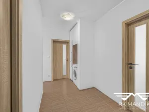 Pronájem bytu 3+1, Praha - Malešice, Tuchorazská, 72 m2
