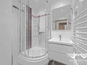 Pronájem bytu 3+1, Praha - Malešice, Tuchorazská, 72 m2