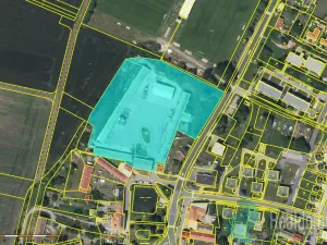 Prodej výrobních prostor, Chotětov, Husovo náměstí, 3000 m2