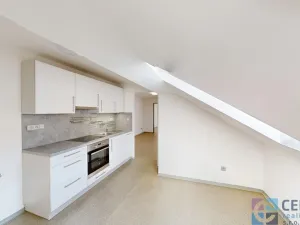 Pronájem bytu 2+1, Jablonec nad Nisou, Podhorská, 58 m2