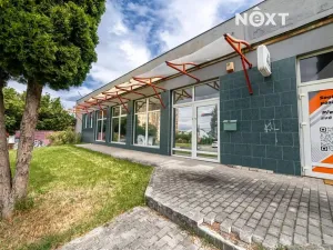 Pronájem obchodního prostoru, Karviná, tř. Těreškovové, 142 m2
