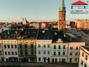 Prodej kanceláře, Frýdek-Místek, Zámecké nám., 89 m2