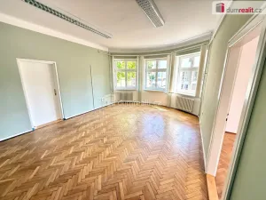 Pronájem kanceláře, Veltrusy, Palackého, 85 m2