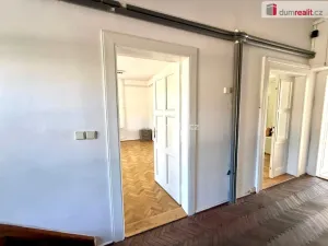 Pronájem kanceláře, Veltrusy, Palackého, 85 m2