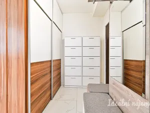 Pronájem bytu 2+1, Brno, Chládkova, 74 m2