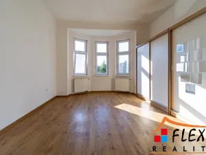Pronájem bytu 2+1, Ostrava, Korunní, 105 m2