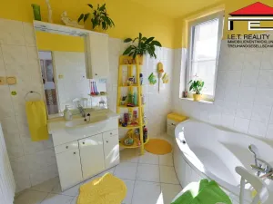 Prodej apartmánu, Orlová - Poruba, Dělnická, 255 m2