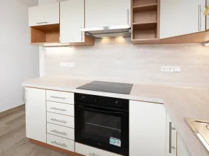 Pronájem bytu 3+1, Písek - Hradiště, Zahradní, 74 m2