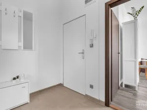 Prodej bytu 2+kk, Praha, Dolnoměcholupská, 45 m2