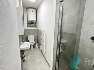 Pronájem bytu 1+1, Kaplice, Omlenická, 30 m2
