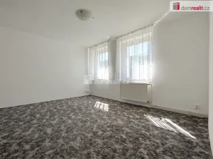 Pronájem bytu 3+1, Karlovy Vary, Poštovní, 62 m2