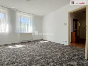 Pronájem bytu 3+1, Karlovy Vary, Poštovní, 62 m2