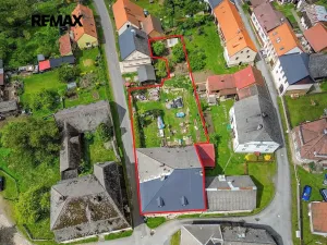 Prodej vícegeneračního domu, Úterý, 677 m2