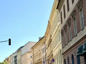 Pronájem bytu 2+kk, Praha - Smíchov, Holečkova, 36 m2