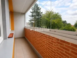 Prodej bytu 3+1, Praha - Prosek, Pískovcová, 77 m2