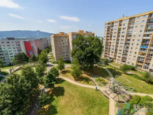 Prodej bytu 3+1, Liberec - Liberec VI-Rochlice, Dobiášova, 71 m2