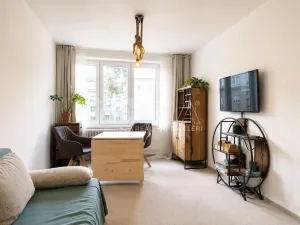 Pronájem bytu 2+1, Praha - Vokovice, Kladenská, 52 m2