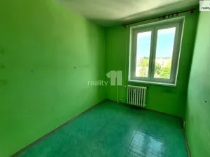 Prodej bytu 3+1, Cheb, Lomená, 64 m2