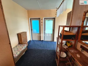 Prodej bytu 3+1, Cheb, Lomená, 64 m2