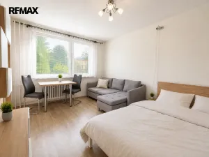 Pronájem bytu 1+1, Praha - Modřany, Rakovského, 31 m2