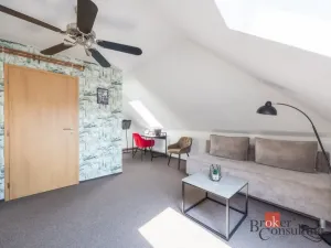 Pronájem restaurace, Hradec Králové, Velké náměstí, 700 m2