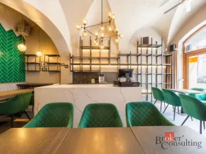 Pronájem restaurace, Hradec Králové, Velké náměstí, 700 m2